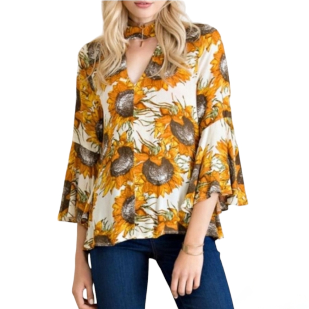 Entro sunflower bell sleeve keyhole choker top, EUC, size Medium